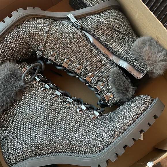 Jessica Simpson Deliah metallic faux fur combat boots size 7.5 - Picture 5 of 6